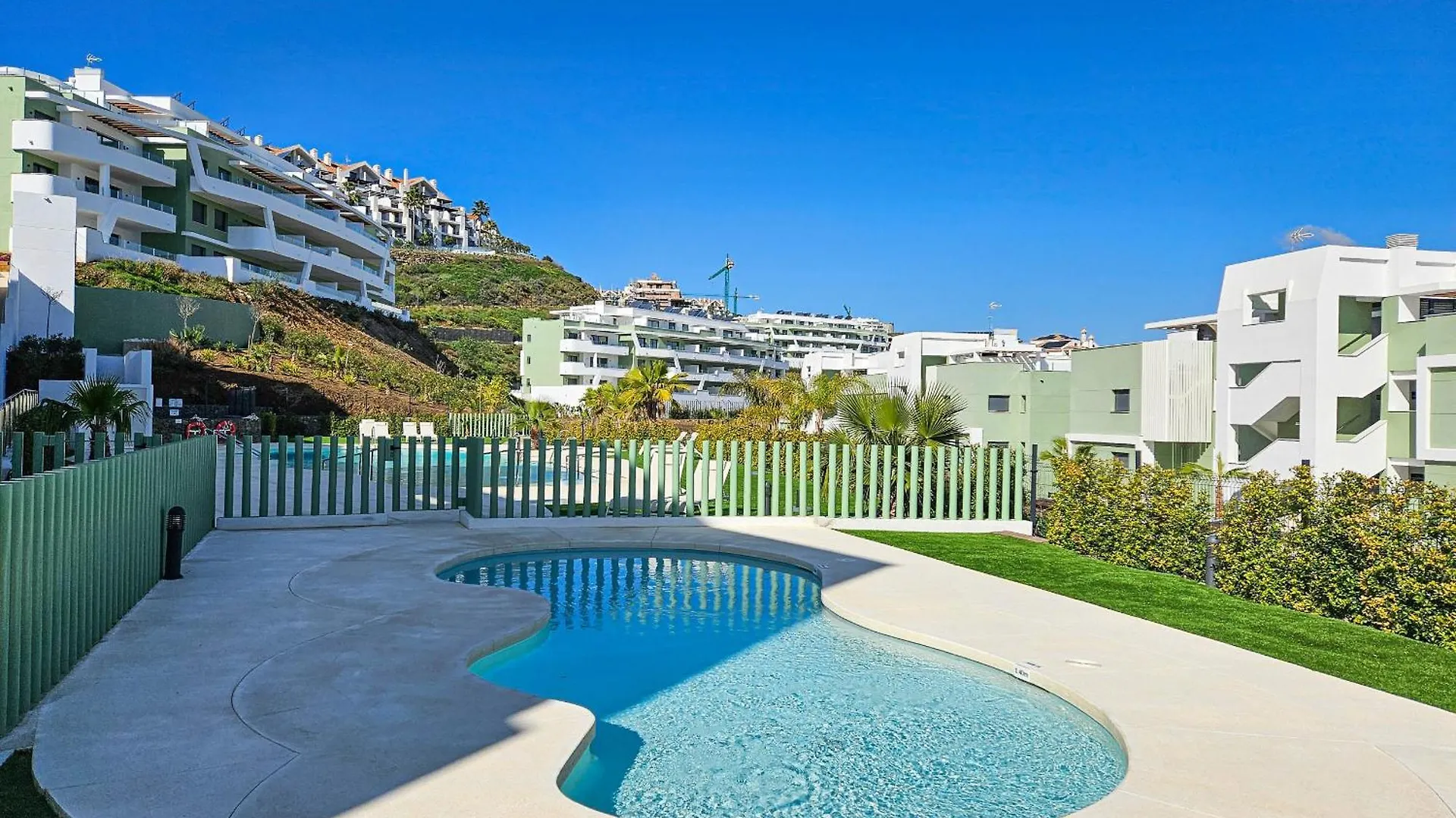 3 Bedroom New Build Apartment In La Cala De Mijas