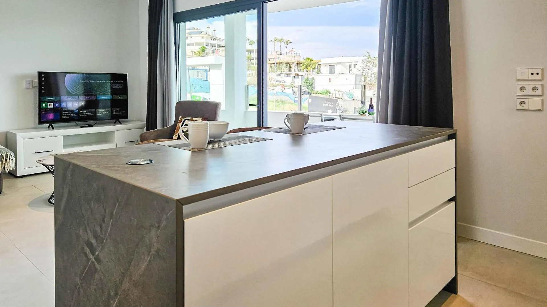 3 Bedroom New Build Apartment In La Cala De Mijas 0*, MIJAS COSTA