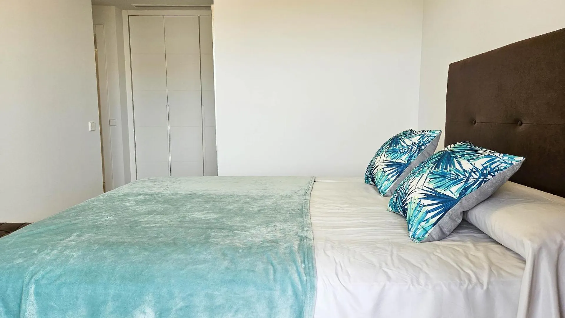3 Bedroom New Build Apartment In La Cala De Mijas 0*, MIJAS COSTA
